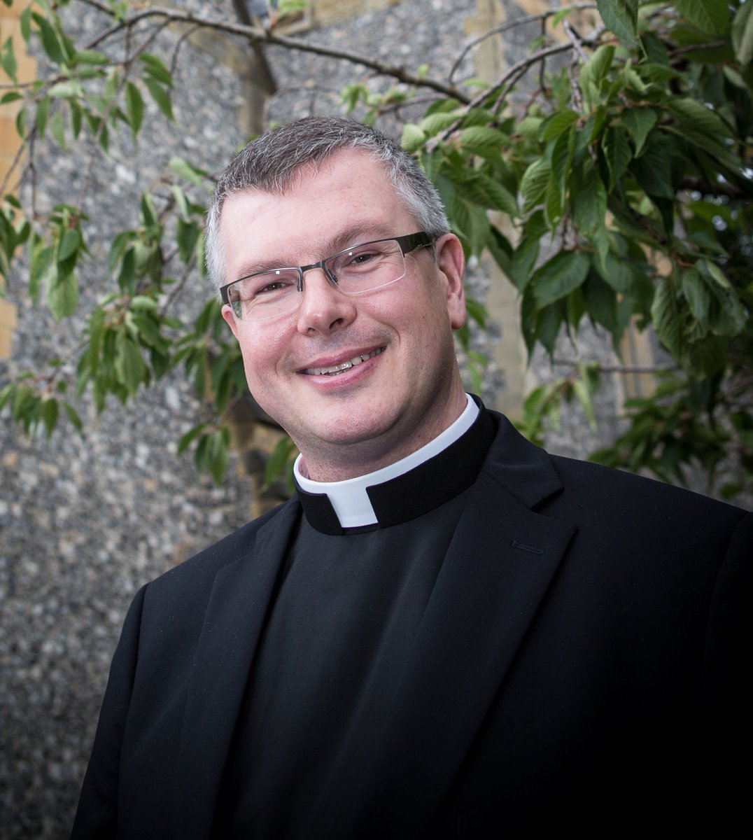 HolyInnocentsN8's tweet photo. MASS: THIS Wednesday, 9.30am with drinks for Fr Tim's 20th anniversary as a Priest! 
https://t.co/QRkBx4gD04 https://t.co/SOYHYESy3A