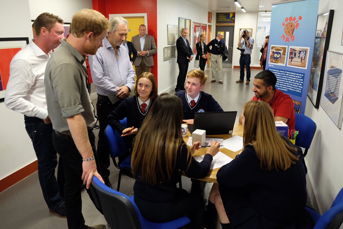 The Prince and Princess of Wales tweet media