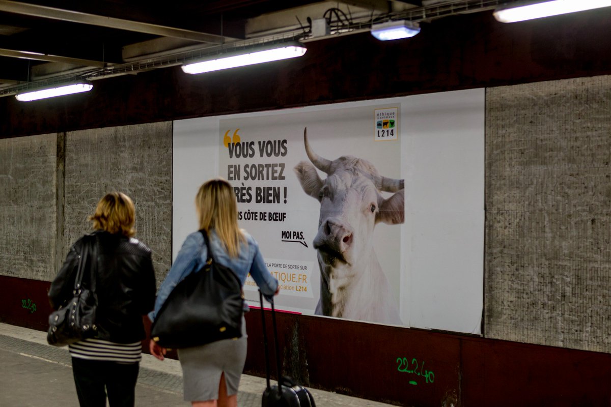 L214's tweet photo. Message des animaux aux usagers du métro, pendant 15 jours à Paris!  Lancez-vous sur https://t.co/B5KScMQANt https://t.co/IN2TUrEnmI