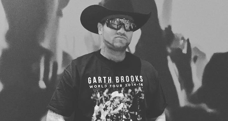 pitchfork's tweet photo. You can join RiFF RAFF’s (@JODYHiGHROLLER) new country band https://t.co/QgZtQmoCDC https://t.co/v6Hcsnf6jC