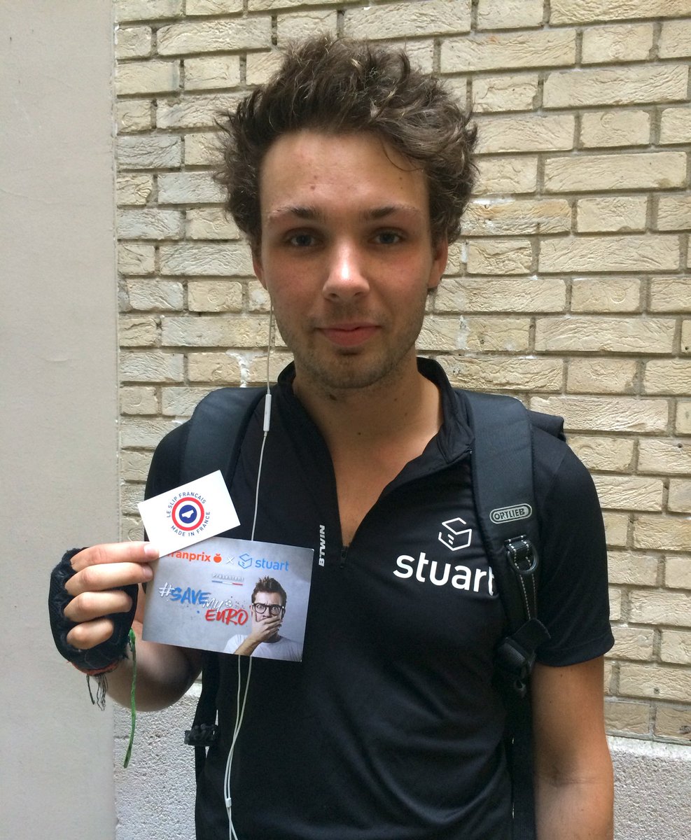 Stuart_Delivery's tweet photo. Hey @LeSlipFrancais ! On a un petit cadeau pour vous, on vous livre en Express ! #SaveMyEuro 🇫🇷 🚀 cc. @PingkiHouang https://t.co/l7uZS7mXvx
