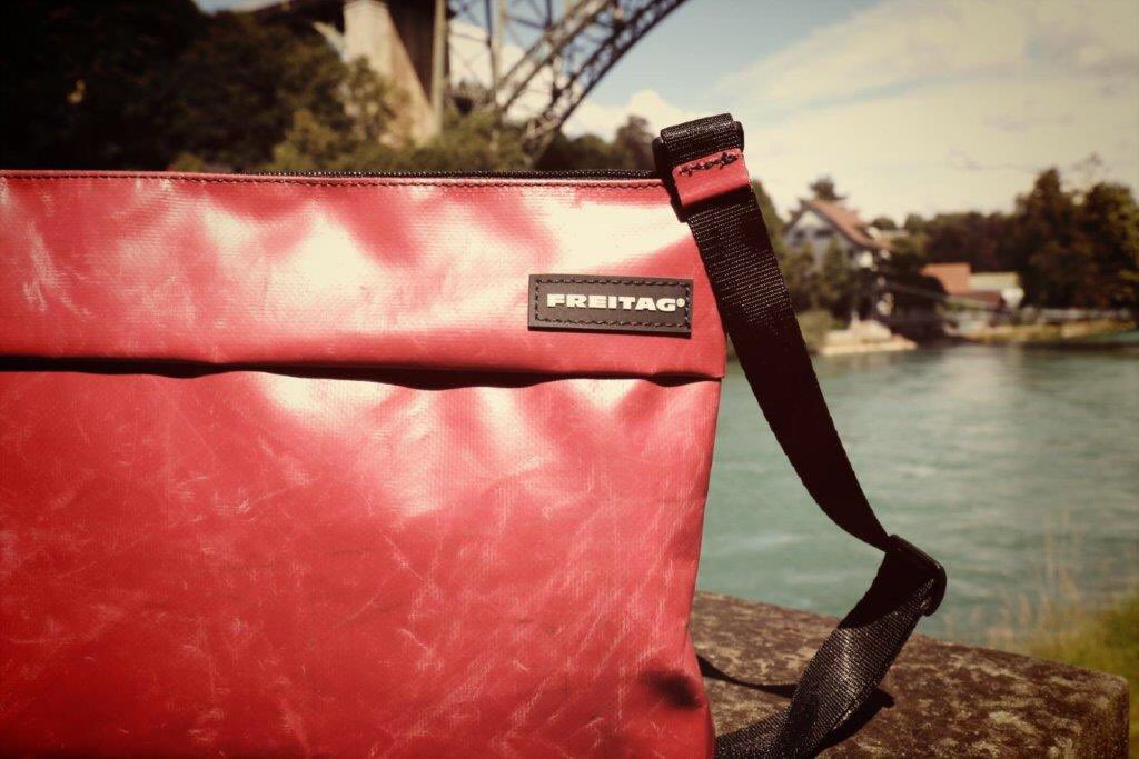 Freitags Neue - die Lou. ❤️
#FREITAG #olmostore #festivaltasche #olmobern