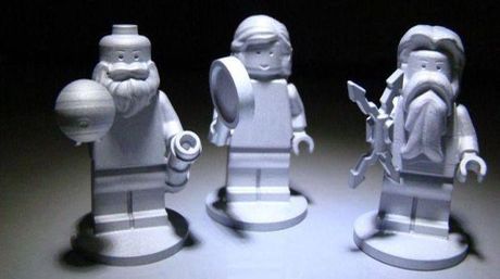 OGU0262's tweet photo. @dragon_azul93 "¿Por qué la sonda de la NASA llevó tres figuras de Lego a Júpiter? https://t.co/hEbYIlUhlV https://t.co/DY02jM4Shn"