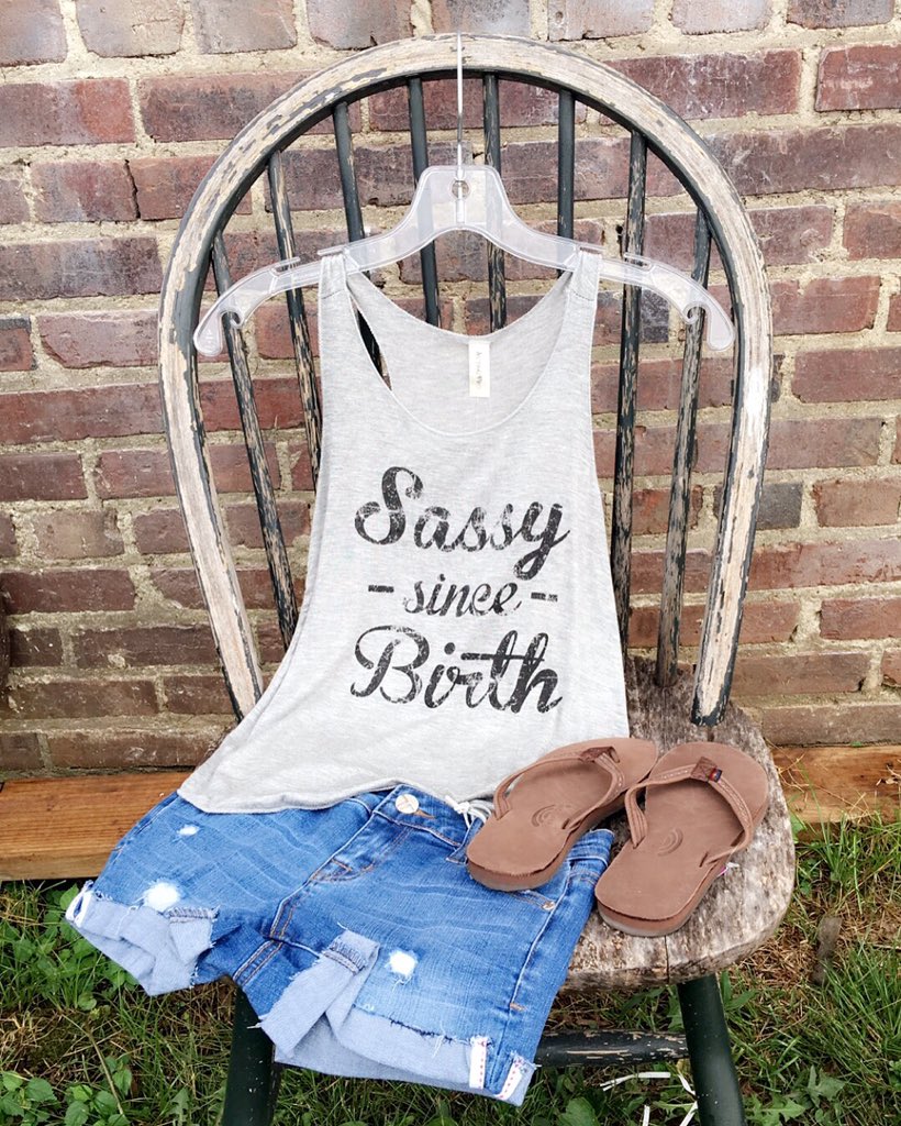 BeadShack's tweet photo. 💛Outfit of the Day💛
Tractor Shorts $44.95
Sassy since Birth $18.95
Rainbows $41.95
#ShopTheBeadShack https://t.co/Y87HeYBwkF
