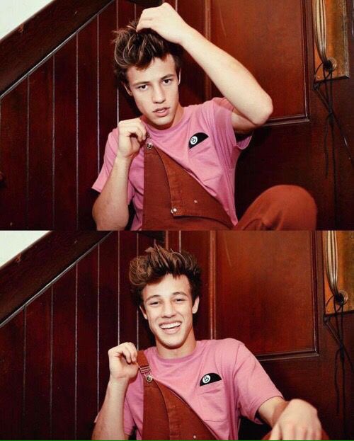 GeovannaDiesel's tweet photo. He deserves the world, but the world doesn't deserve him #SupportCameron @camerondallas #askma https://t.co/eFWuBxYVRc