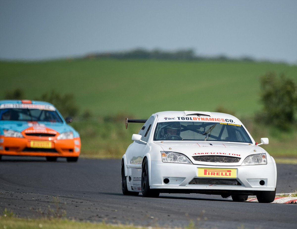 ask_racing's tweet photo. The championship battle continues this weekend for round 9 &amp; 10 of the #ToolDynamicsSupercarChampionship #ASKRacing https://t.co/EBBABHM4oW
