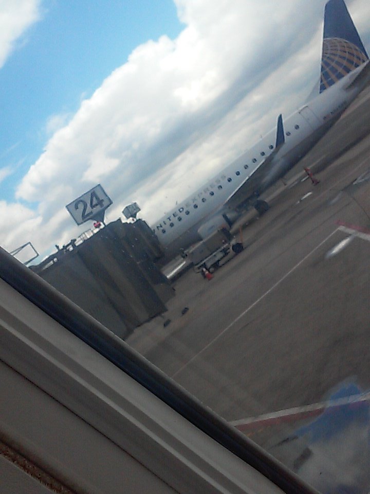 izzybubba01's tweet image. I made it!!! Here i come New York