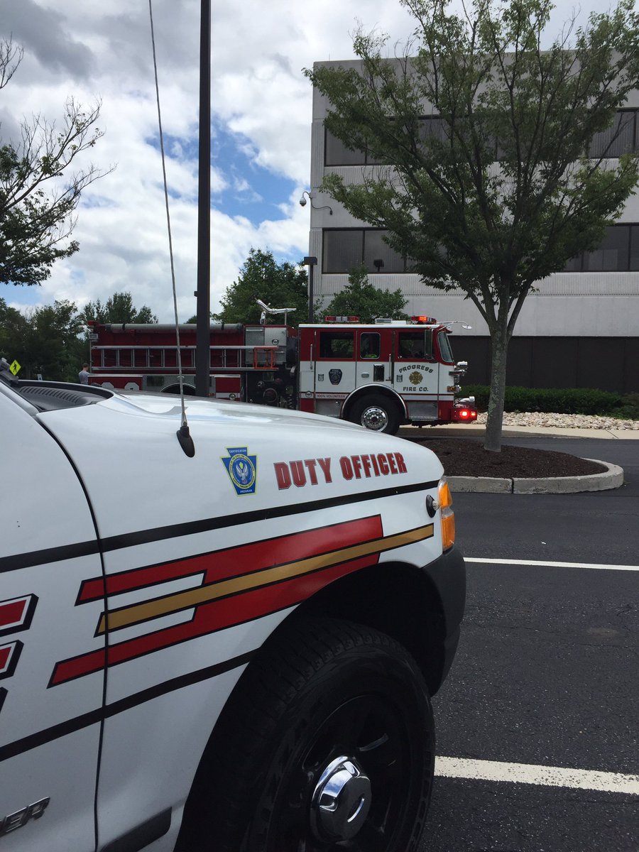 ProgressFire32's tweet image. #Dutyofficer #wagon out on their 3rd call since sunrise! #progressfire #enginecompany