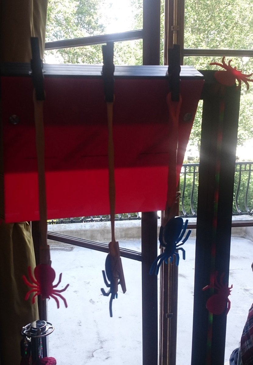 Racing spiders!New ideas for teaching #materials #ks2 inspired chat <a href="/DrChrisHolland/">Chris Holland</a> #summerscience <a href="/SpiderSecrets/">Spider Stand at RSSE</a>