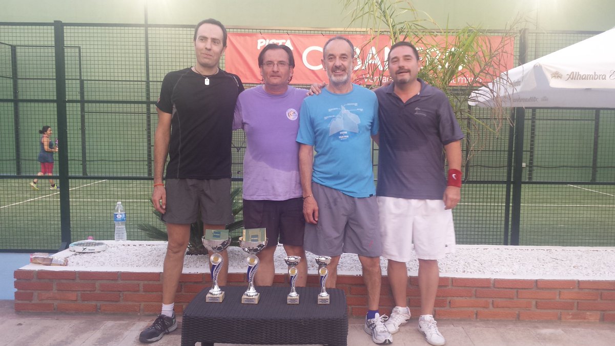 Cabanyero_'s tweet photo. Final II torneo Padel Cabañero. Gracias por animar a nuestros equipos! Enhorabuena!Gran partido! https://t.co/AMqwgk4oqJ