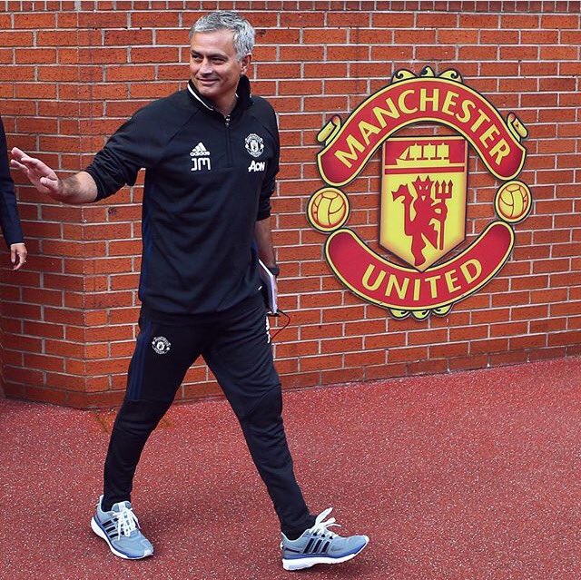 _WeAreMUFC's tweet image. Time for titles again. @CJ_United @_DarrenCook