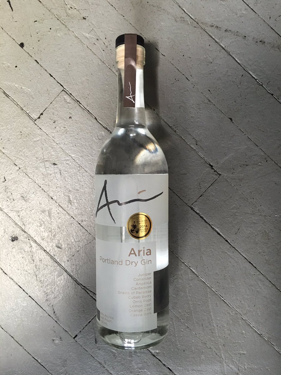 CaptnCognac's tweet photo. And now @PMspirits has a banging well gin for the NY market... https://t.co/lahIlSxDI7
