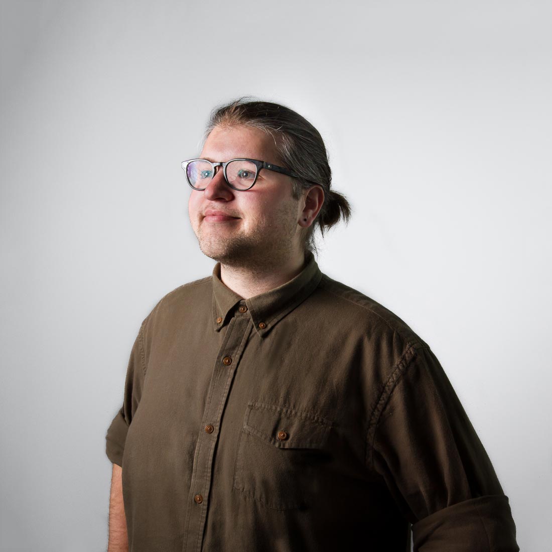 visualhero tweet media