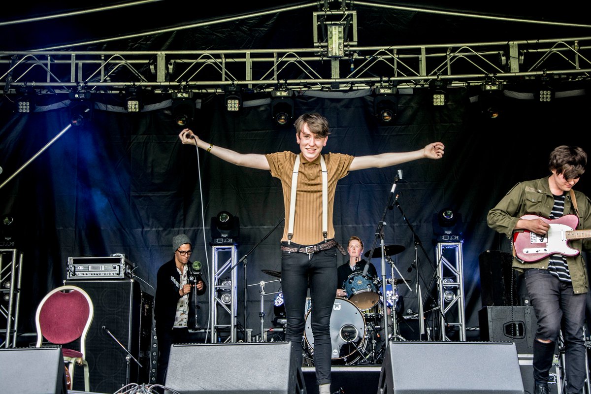 music_ireland's tweet photo. @ThisIsElm  plays @GrooveFestival  #groove16 https://t.co/Ao0S6GjLIU
