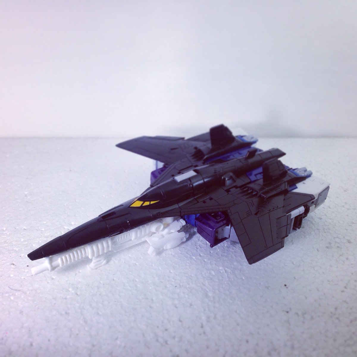 fakebusker83's tweet image. I'm fine with this. #Dominus #CombinerWars #altmode