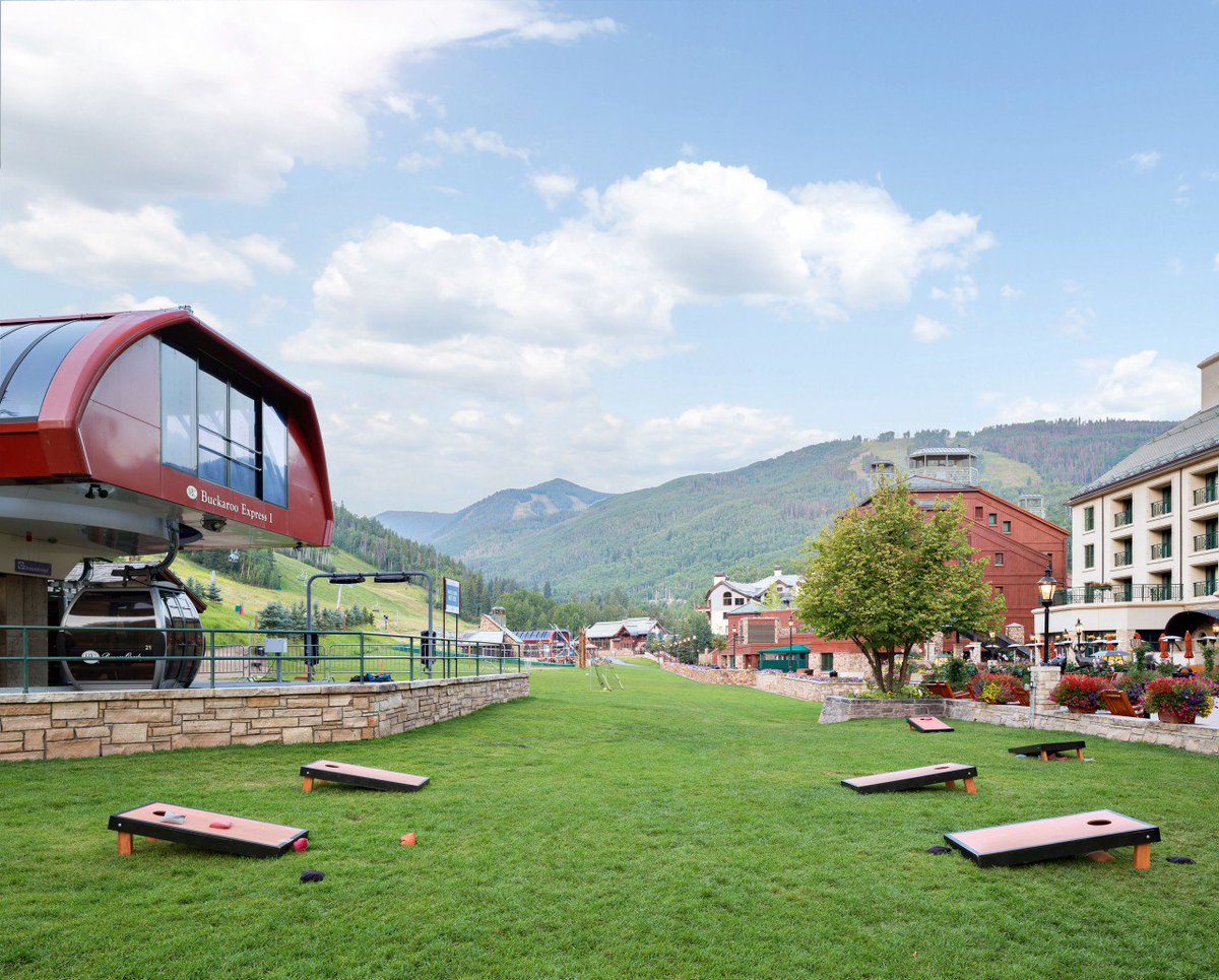 ParkHyattBC's tweet photo. Come play at the Park! Our beautiful lawn offers lush space for badminton, volleyball, croquet and bocce ball. https://t.co/R8f7SovM6y