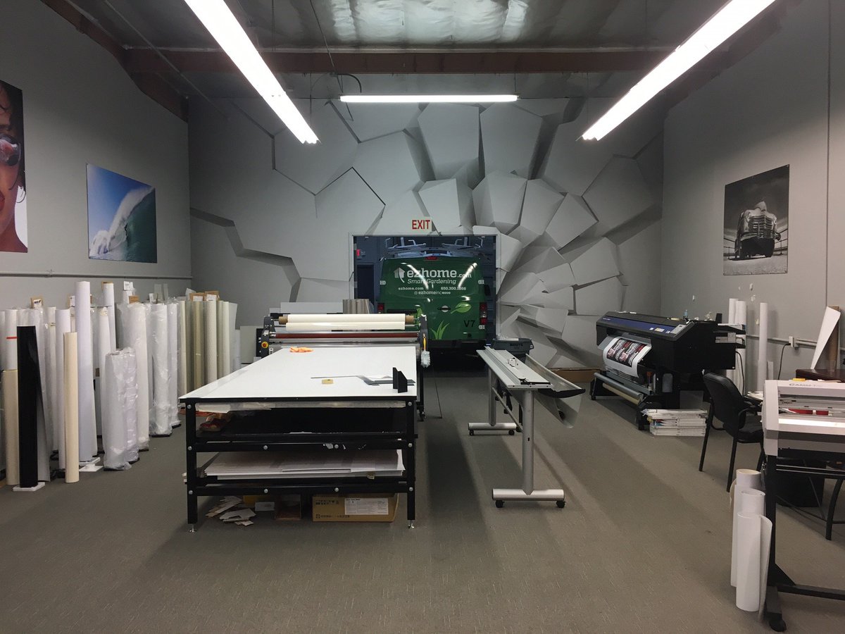 SpeedProSantaCl's tweet image. Hope everyone had a safe #FourthOfJulyWeekend! Now it is time for us to get back to work in the #studio!