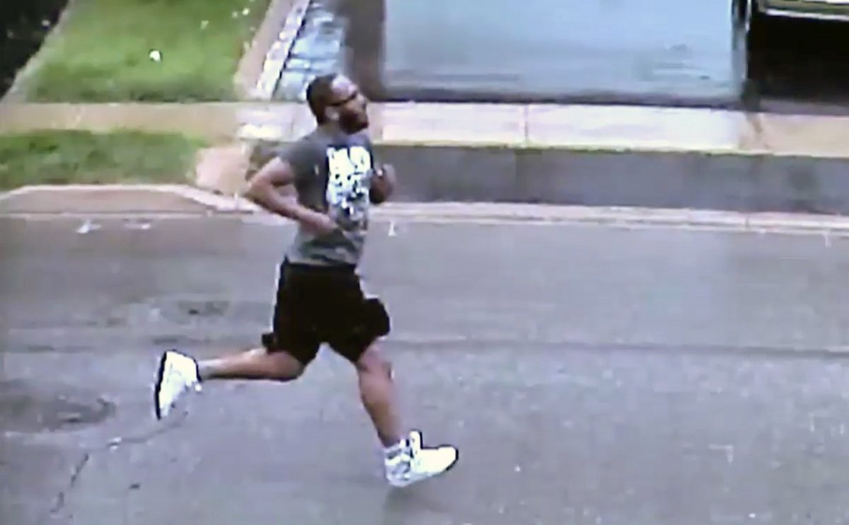 tpspix's tweet image. Sex Assault suspect wanted @TorontoPolice @YRP @TPSSexCrimes tpsnews.ca/stories/2016/0…