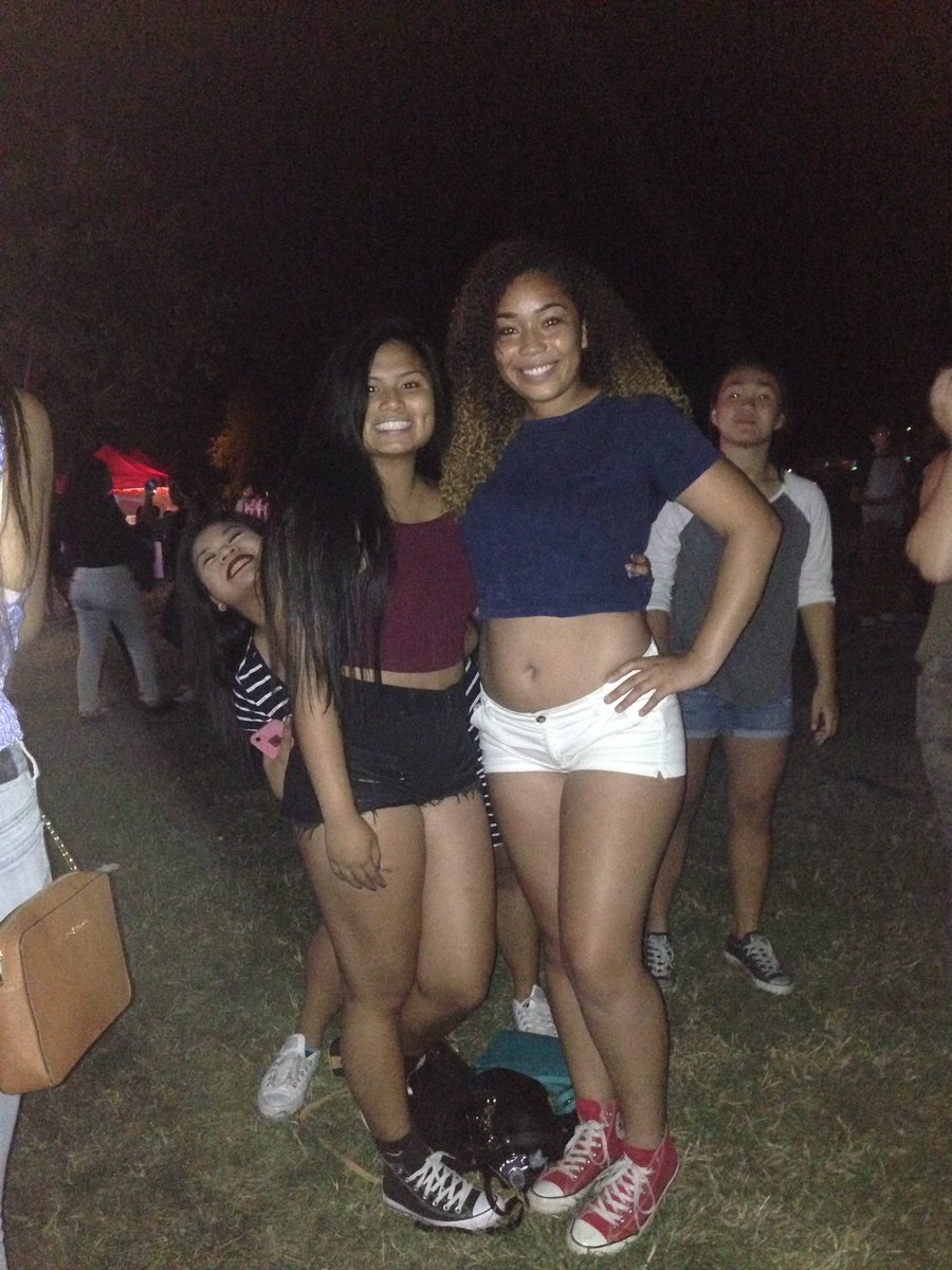 danielleieii's tweet photo. 4th of July w #TheGoodFriends 🐪 🇺🇸💙❤️ https://t.co/PRz8YmICOp