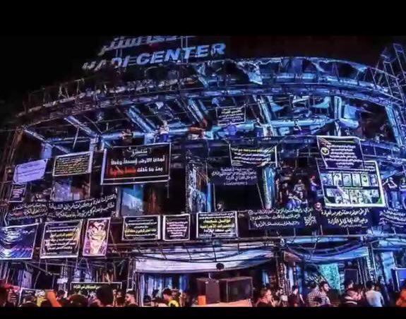 هذه أغلى لوحة في العالم الوانها الدماء والدخان ورائحتها مسك بأنفس الشهداء

#ممكن
أعادة تغريدة + الله يرحمهم