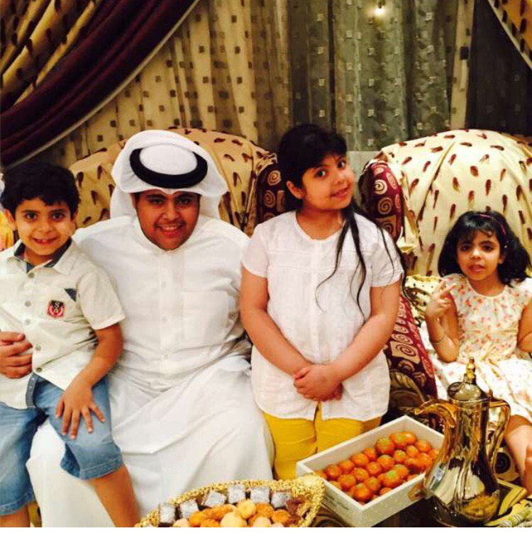 saadal3jmi's tweet photo. ثالث عيد يمر علي بعيداً عنكم ..

كل عام وأنتم بخير ..

سنلتقي يوماً ما على تراب الوطن .. https://t.co/BVJoVN64Kw