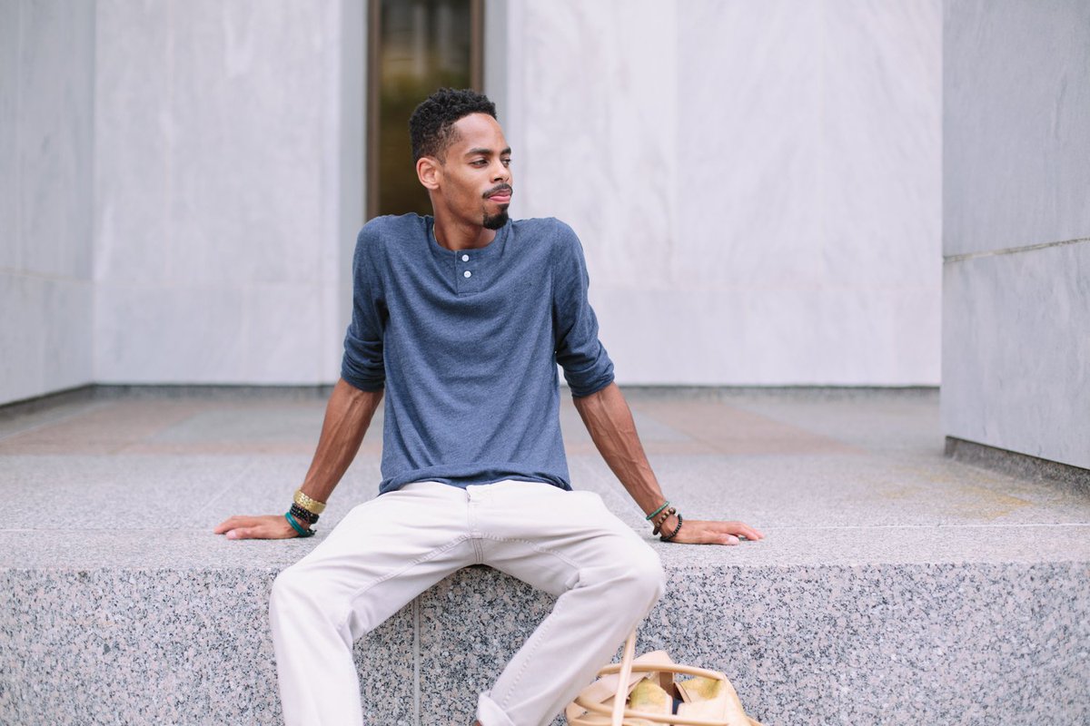 stndrd Style: Life After Denim 
bit.ly/29fRWUN