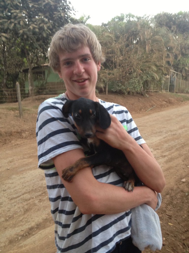 RoppRyan's tweet image. Happy birthday to a big fella #bigdutchmoo @Greg_monden #legal