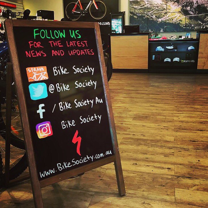 MMracing_'s tweet photo. If you haven't already (I dont know why you wouldnt have) ... Check out @BikeSociety #anzachwy #blairathol #brighton https://t.co/Ucl996fOuh