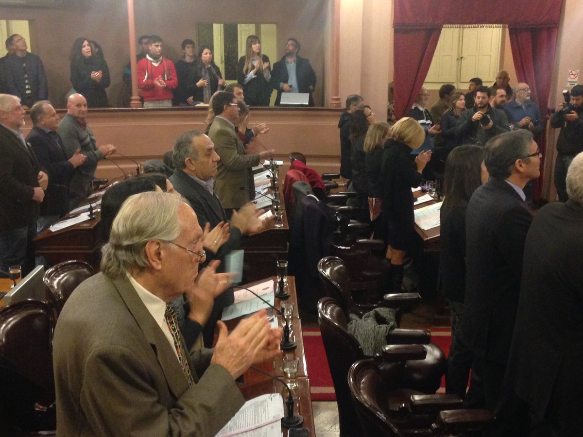 fuadsosa's tweet photo. Sesión en la Honorable Cámara de Diputados de Entre Ríos https://t.co/cM0aoMhM2n