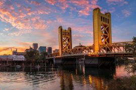 discounttravela's tweet photo. Join Us in Sacramento for Our Next #SweetsCrawl! #travel #vacation #resort #traveler https://t.co/YUnbehX9ti https://t.co/85xDxVMiKD