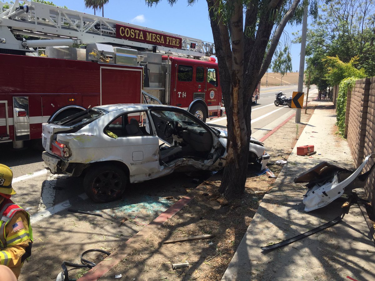 CMFD_PIO's tweet photo. *Update* two victims treated; one extricated.  Transported for further evaluation. https://t.co/WFV6FEmP2R
