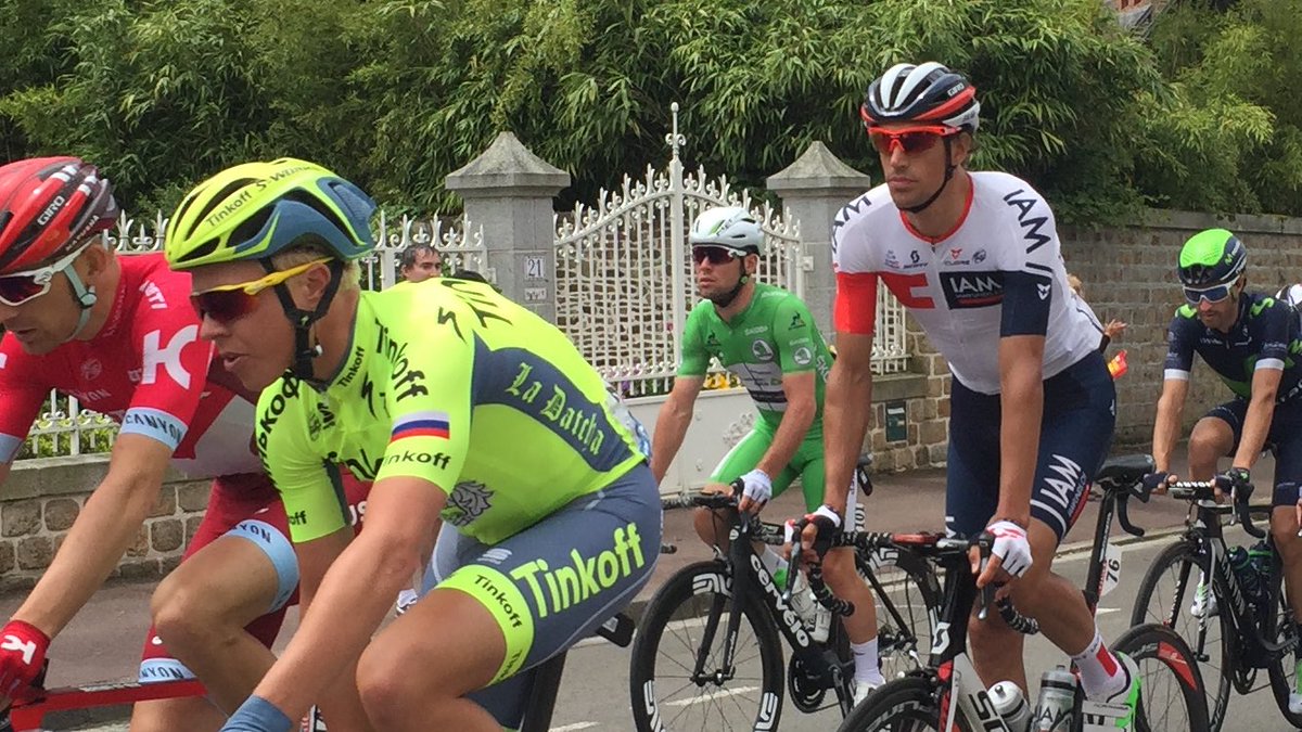 lucindacobb's tweet photo. Stage 3 at @LeTour #cavingreen https://t.co/LVgSnnjQkw
