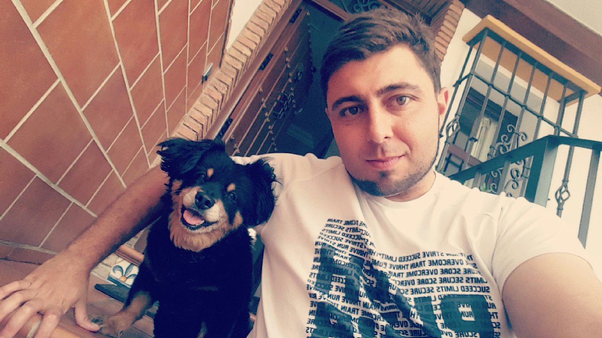 Adri_MuGa's tweet photo. Mi reina de la casa 😍😍 https://t.co/pCwbXNFSPl