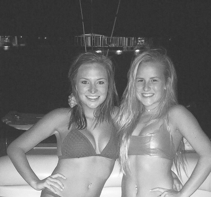 Fourth of July weekend 💙🤘🏼💥❤️ https://t.co/QxCLbVJMTs<a href="/tag/hello2017"class="tags"><span>#hello2017</span></a>