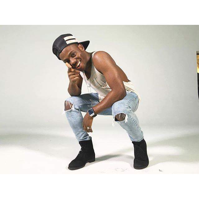 TsimakwaneRati's tweet photo. @koredebello see your cute cute smile #ouroneandonly #Baello  The Best pic ever 👌💜 https://t.co/luwOEqUYp7