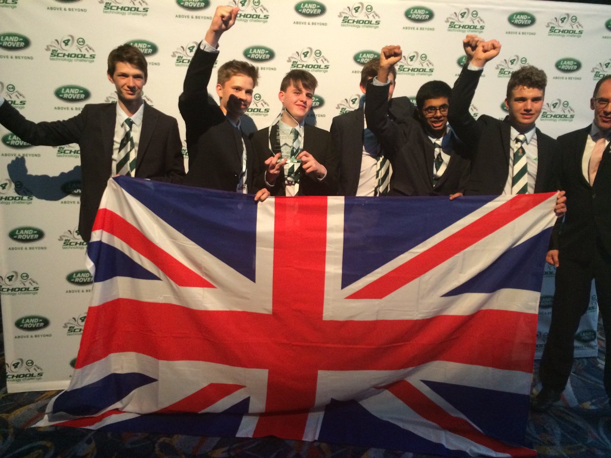 4x4inschoolshq's tweet photo. @JLRPR #4x4inschoolsWF Research and Development Award has been won by @TeamAscent1 https://t.co/QG8VmsOMhQ