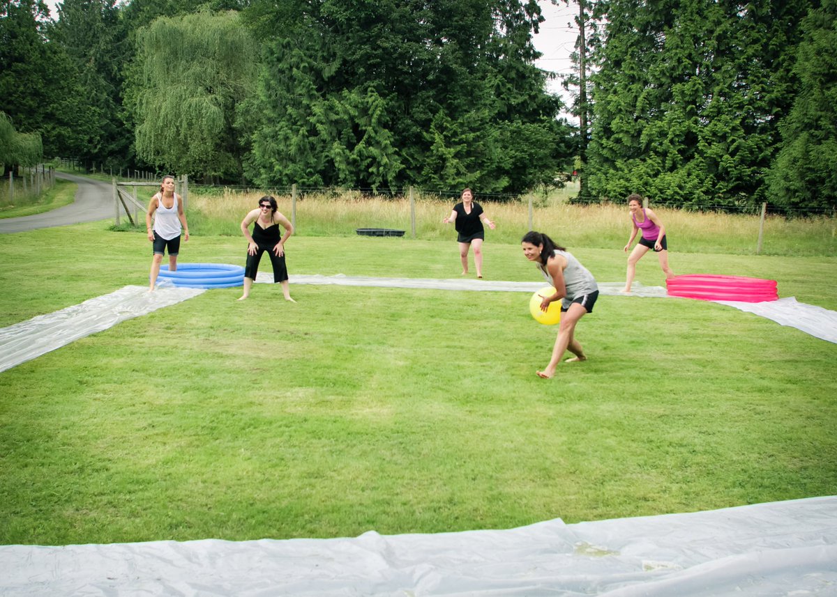 djkastle's tweet photo. @SPUDVancouver Playing California Kickball with kiddie pools &amp; slip n slides! #SPUDsummer #FraserValley https://t.co/XURfzFWrI8