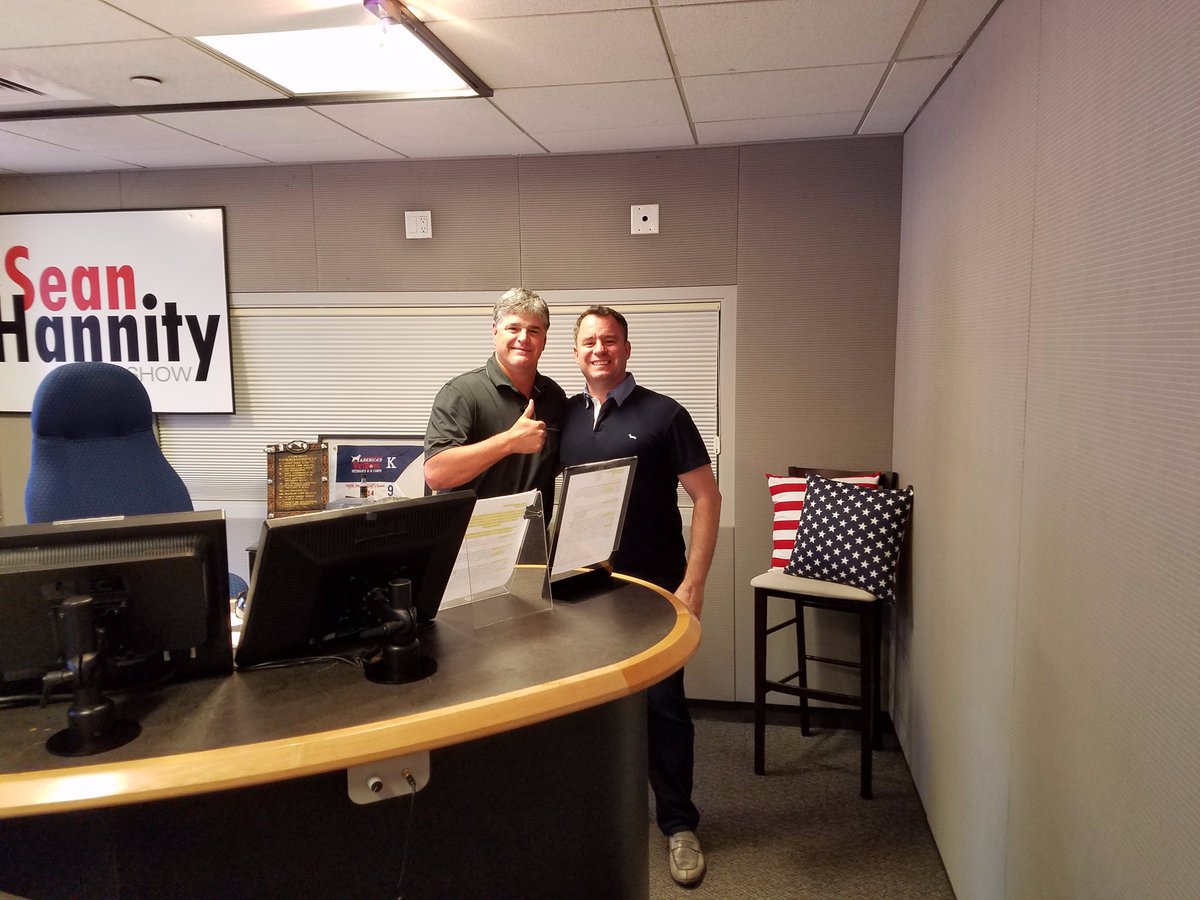 VizSense's tweet photo. @joniadonisi @seanhannity Preparing 4 Tomorrows #Hannity show!  #Election2016 #Influencer #vizsense #Dallas #Startup https://t.co/DVwSy6nK08