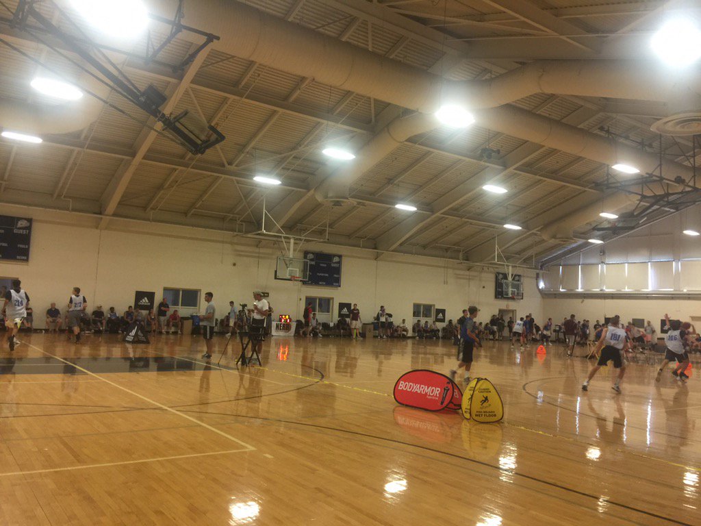 Coach_Rogers's tweet photo. Boston https://t.co/vPD3LGw0FH