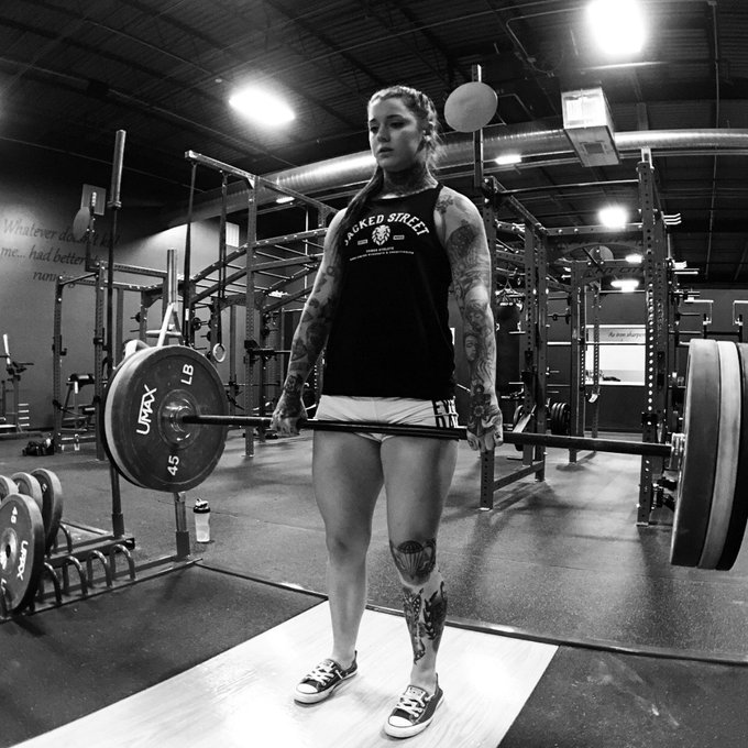 Be strange&bull;Deadlift&bull;Move with purpose  "There is no exquisite beauty&hellip; without some strangeness in the<a href="/tag/witchylifestory"class="tags"><span>#witchylifestory</span></a>