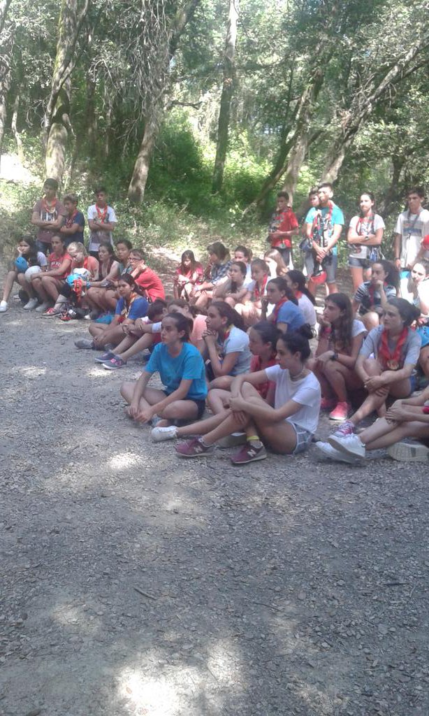 FOCSantaCruz's tweet photo. Seguimos de #LlarBañolas16 https://t.co/4J48kxoQi2