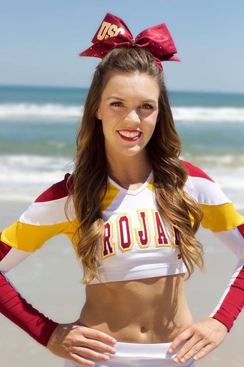 CheerUSC's tweet photo. A very happy belated birthday to our gymnast-turned-cheerleader and So Cal native, Kimmie!✌️ #USCcheer #FightOn https://t.co/bQDYkyopLF