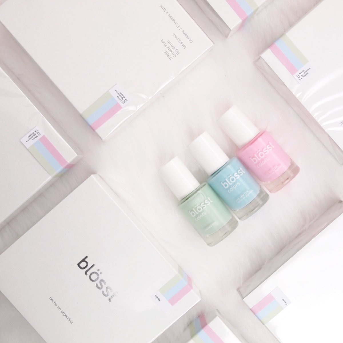 blosstcolors's tweet photo. La dulzura y los colores pasteles del algodón del azúcar nos inspiraron para crear Candy, nuestra nueva gift box https://t.co/c9fog4fkrY