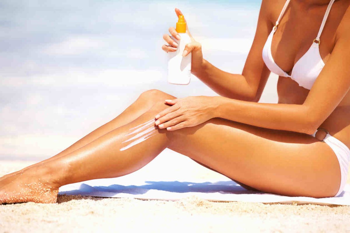 infohotelpgc's tweet photo. Recuerda, es muy importante hidratar la piel antes y después de exponerla al sol #TipsHPGC https://t.co/QVIDgquYRo