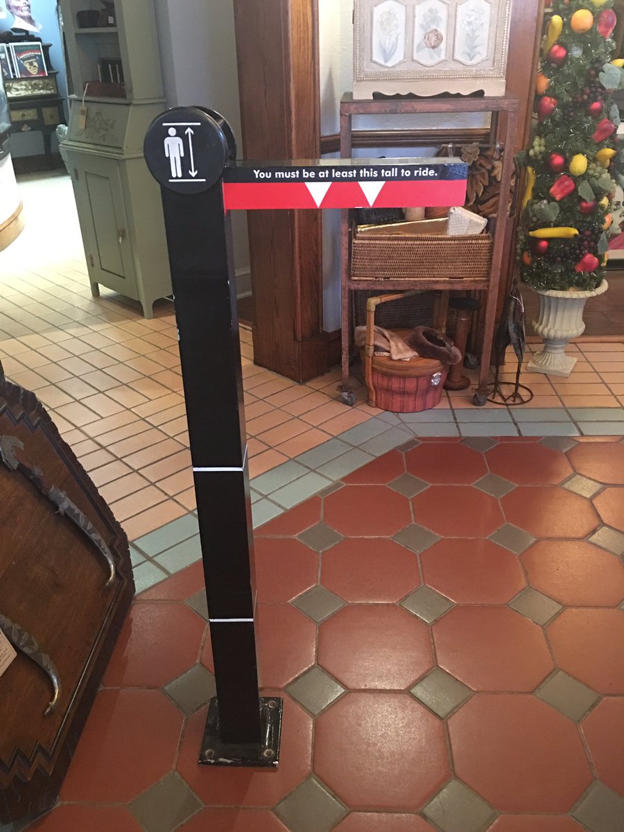 TouringPlans's tweet photo. Yes, I had to buy the attraction height check stick in the #USF prop shop #universalmoments ~@skubersky https://t.co/PNfJCCnNEC