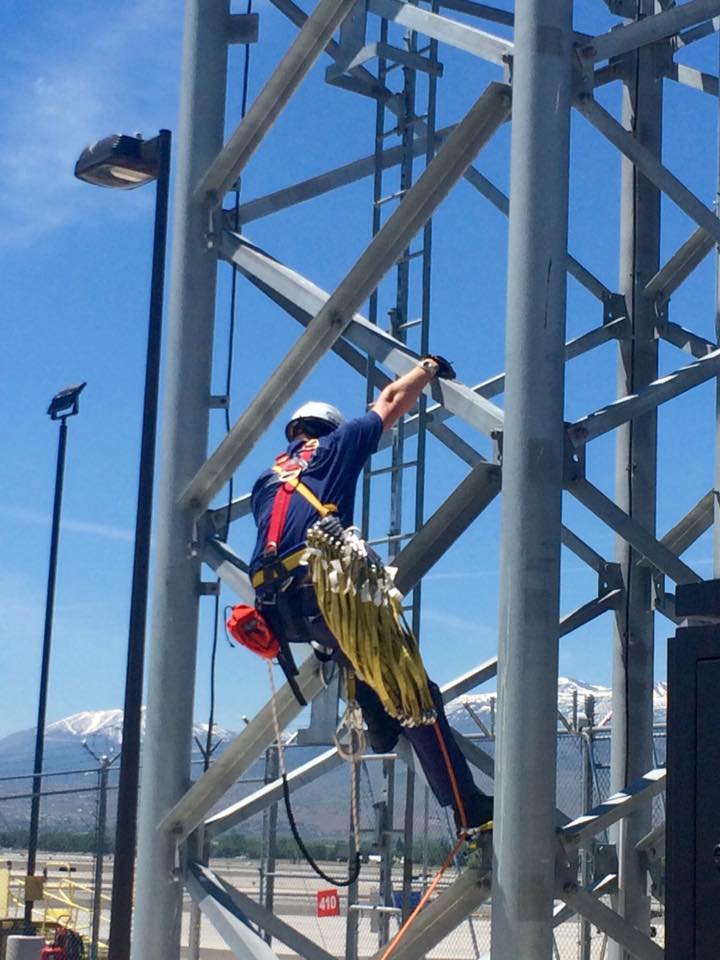 pffnevada's tweet photo. Reno Fire Departments Urban Search And Rescue Team (USAR) training at the Reno Tahoe International Airport. https://t.co/uOt52VMA4y