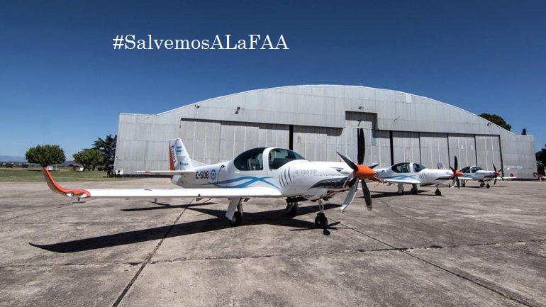 FAA_Ofc's tweet photo. @mauriciomacri Podemos salvar a la Fuerza Aerea Argentina con aviones nuevos?? #SalvemosALaFAA https://t.co/m3azZU1AHg