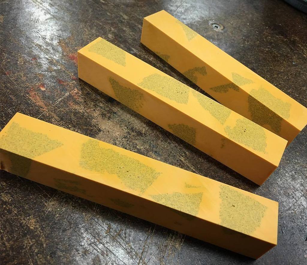 Resin_Werks's tweet photo. Medium density foam worked, but I'm not sure how impressive it will be #resincasting #alumilite #castinglab #foamsm… https://t.co/Agyu94Dg2a