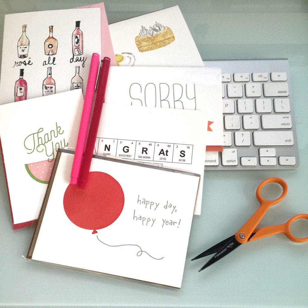 Carde_Blanche's tweet photo. What's inside our boxes? Four different cards and colored pen. Try it. https://t.co/v5YEDyQway https://t.co/ZI4hHFntSZ
