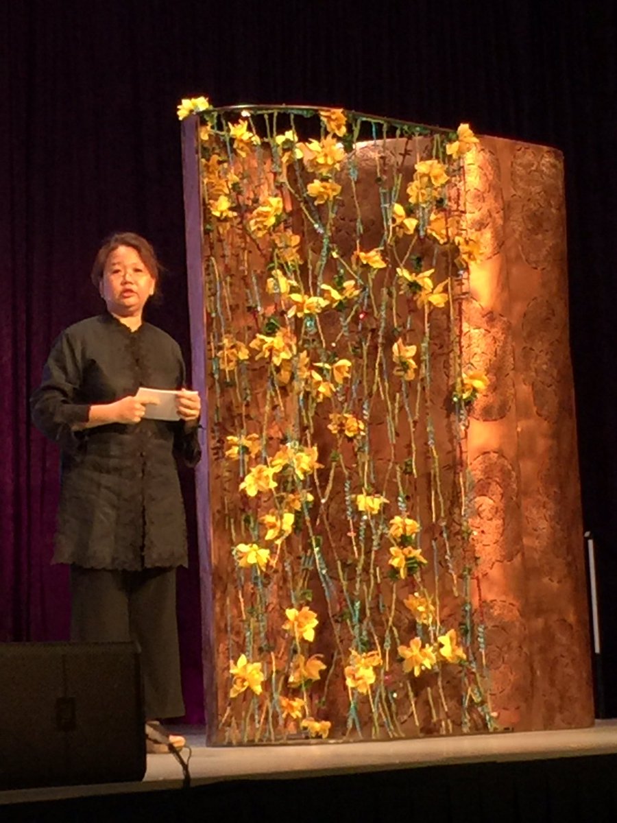 FloristsReview's tweet photo. Amazing permanent #florla designs from Eunice Teo Khee Choo! #aifd #aifdinspiration2016 #floralart #flowers #florist https://t.co/dxVOSxyIiN